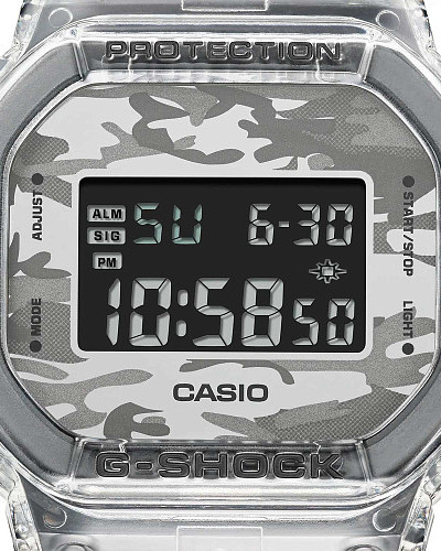 Casio G-Shock DW-5600SKC-1E